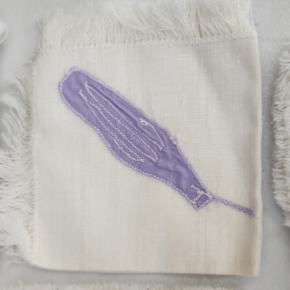 6 Vintage Embroidered Linen Napkins - Picture 3 of 5